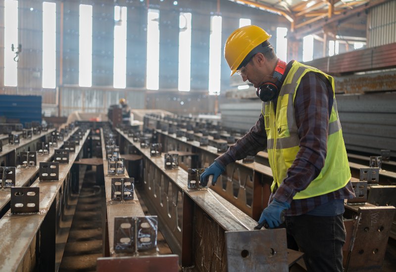 An expert from Eco-Clean Inc. is providing metal restoration solutions in Atlanta, GA